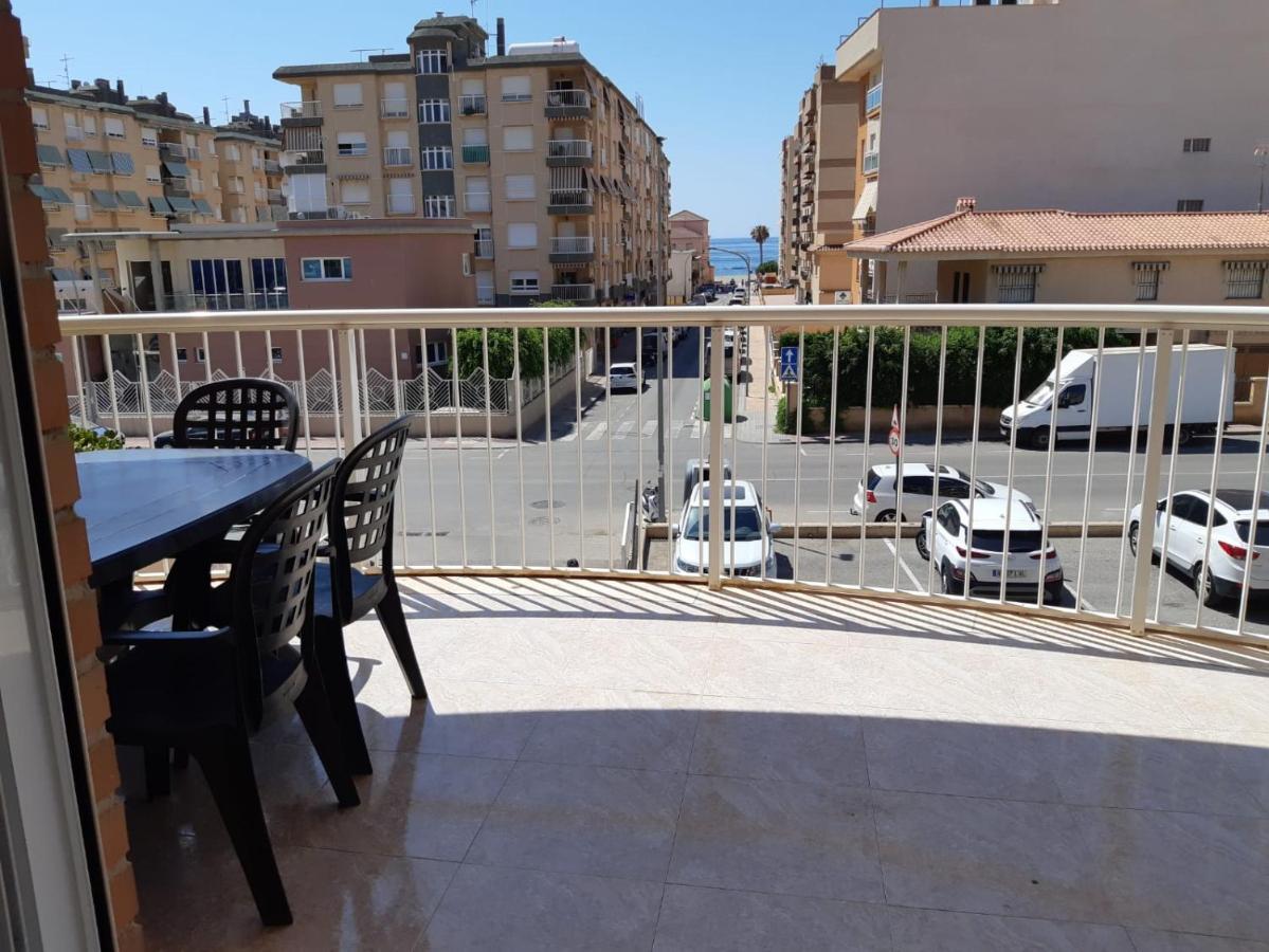 Apartamento Amplio Piso Con Vistas A La Playa De Poniente Águilas Exterior foto